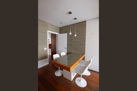 Apartamento à venda com 515m², 5 quartos e 7 vagasCopa