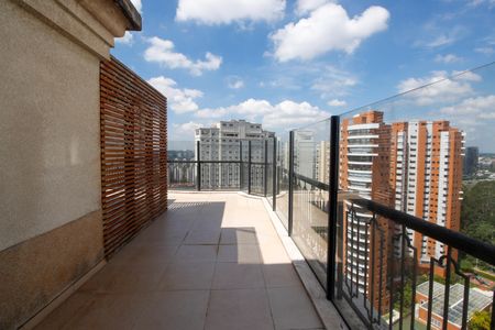 Apartamento à venda com 515m², 5 quartos e 7 vagasVaranda da Sala 2