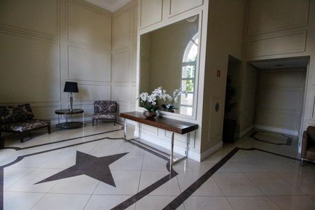 Apartamento à venda com 515m², 5 quartos e 7 vagasHall social