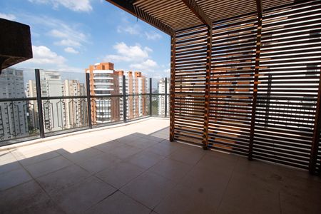 Apartamento à venda com 515m², 5 quartos e 7 vagasVaranda da Sala 2