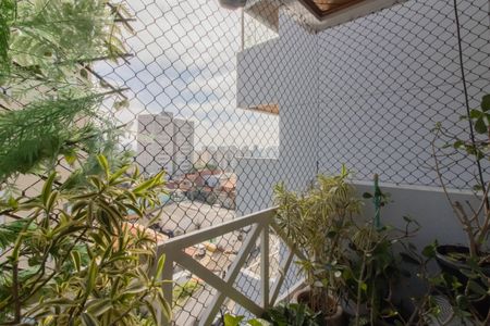 Apartamento à venda com 74m², 3 quartos e 1 vagaSacada