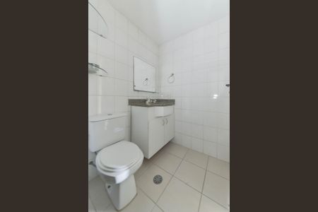 Apartamento à venda com 73m², 3 quartos e 2 vagas Apartamento à venda com 73m², 3 quartos e 2 vagasBanheiro Social