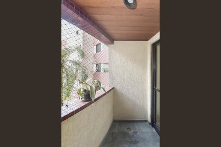 Apartamento à venda com 73m², 3 quartos e 2 vagas Apartamento à venda com 73m², 3 quartos e 2 vagasVaranda