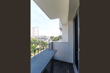 Apartamento à venda com 168m², 3 quartos e 2 vagas Apartamento à venda com 168m², 3 quartos e 2 vagasVaranda da Sala