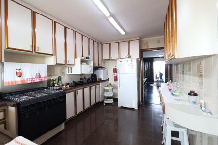 Apartamento à venda com 168m², 3 quartos e 2 vagas Apartamento à venda com 168m², 3 quartos e 2 vagasCozinha