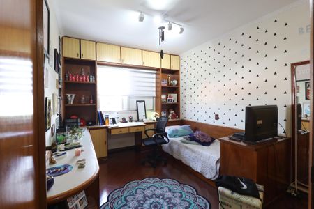 Apartamento à venda com 168m², 3 quartos e 2 vagas Apartamento à venda com 168m², 3 quartos e 2 vagasQuarto 2