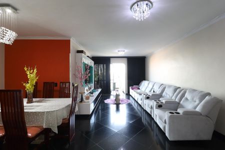 Apartamento à venda com 168m², 3 quartos e 2 vagas Apartamento à venda com 168m², 3 quartos e 2 vagasSala