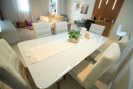 Apartamento à venda com 115m², 3 quartos e 2 vagasSala