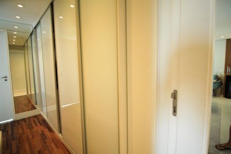 Apartamento à venda com 115m², 3 quartos e 2 vagasSuíte