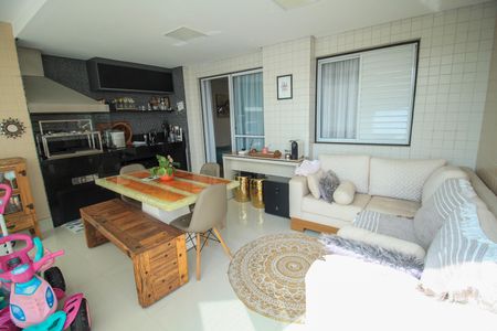 Apartamento à venda com 115m², 3 quartos e 2 vagasVaranda da Sala