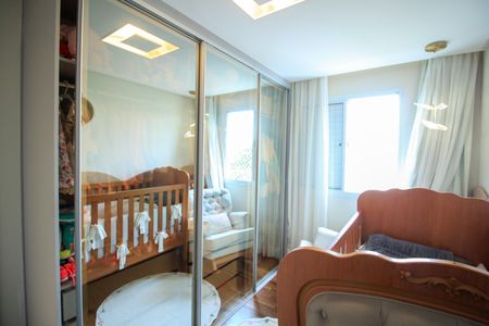 Apartamento à venda com 115m², 3 quartos e 2 vagasQuarto 1