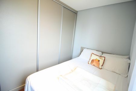 Apartamento à venda com 115m², 3 quartos e 2 vagasQuarto 2