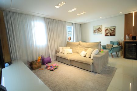 Apartamento à venda com 115m², 3 quartos e 2 vagasSala