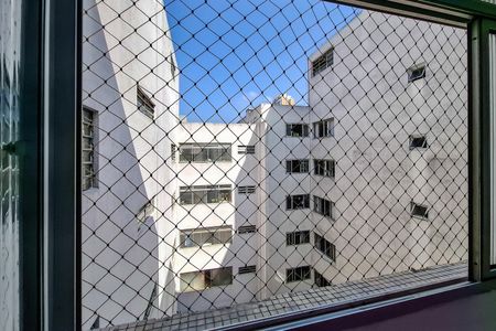 Apartamento à venda com 82m², 2 quartos e 1 vaga Apartamento à venda com 82m², 2 quartos e 1 vagaÁrea de Serviço