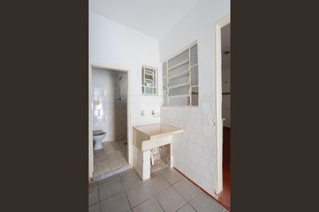 Casa à venda com 262m², 4 quartos e 1 vagaCasa 2 - Área de serviço