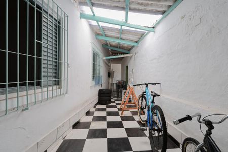 Casa à venda com 262m², 4 quartos e 1 vagaCasa 1 - Quintal