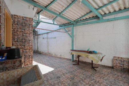 Casa à venda com 262m², 4 quartos e 1 vagaCasa 1 - Área de serviço