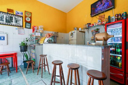 Casa à venda com 262m², 4 quartos e 1 vagaSalão