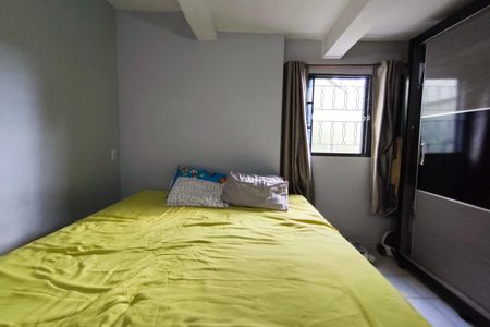 Casa à venda com 236m², 5 quartos e 3 vagasCasa 2 - Quarto