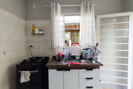 Casa à venda com 236m², 5 quartos e 3 vagasCasa 2 - Cozinha