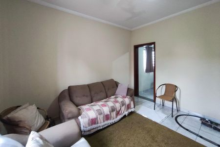 Casa à venda com 236m², 5 quartos e 3 vagasSala de Estar