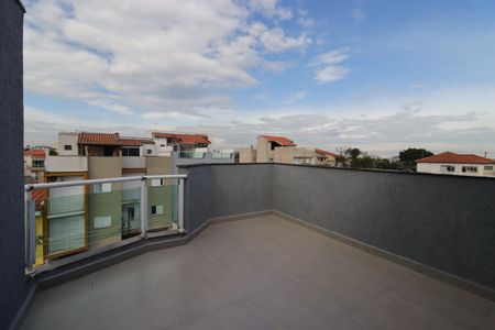 Apartamento à venda com 93m², 2 quartos e 1 vagaQuintal