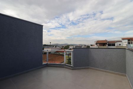 Apartamento à venda com 93m², 2 quartos e 1 vagaQuintal