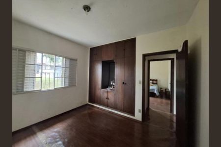 Casa à venda com 232m², 3 quartos e 2 vagasFoto 18