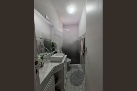 Casa à venda com 232m², 3 quartos e 2 vagasFoto 04