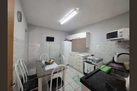 Casa à venda com 232m², 3 quartos e 2 vagasFoto 07