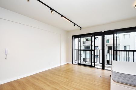 Entrada Studio de kitnet/studio à venda com 1 quarto, 32m² em Vila Madalena, São Paulo