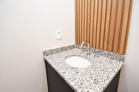 banheiro de kitnet/studio à venda com 1 quarto, 32m² em Vila Madalena, São Paulo