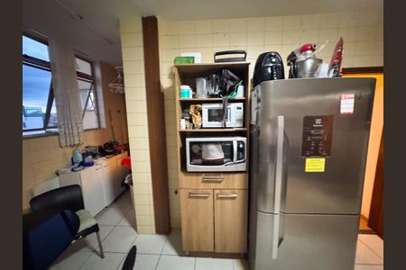 Apartamento à venda com 250m², 4 quartos e 2 vagasCozinha