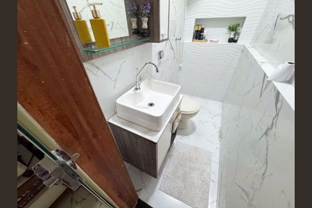 Apartamento à venda com 250m², 4 quartos e 2 vagasBanheiro da Área Gourmet