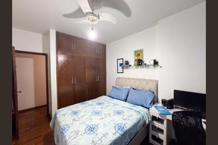 Apartamento à venda com 250m², 4 quartos e 2 vagasQuarto 2