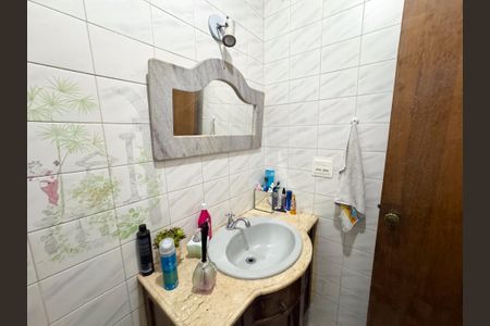 Apartamento à venda com 250m², 4 quartos e 2 vagasBanheiro da Suíte 2