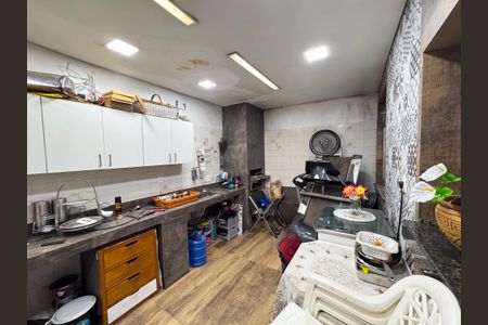 Apartamento à venda com 250m², 4 quartos e 2 vagasÁrea Gourmet
