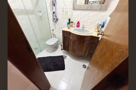 Apartamento à venda com 250m², 4 quartos e 2 vagasBanheiro da Suíte 2