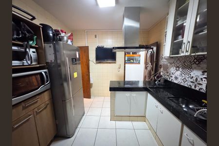 Apartamento à venda com 250m², 4 quartos e 2 vagasCozinha