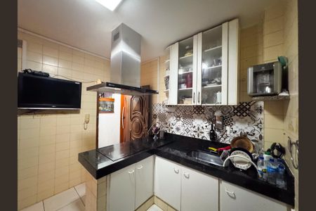 Apartamento à venda com 250m², 4 quartos e 2 vagasCozinhaCozinha
