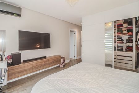 Casa à venda com 180m², 3 quartos e 2 vagasSuíte