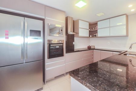 Casa à venda com 180m², 3 quartos e 2 vagasCozinha