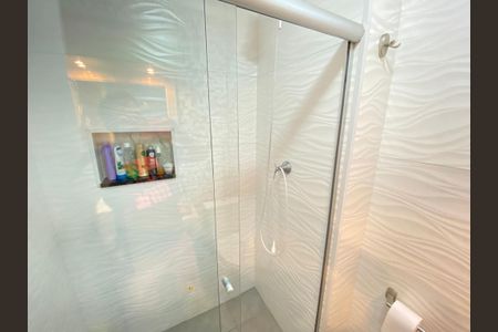 Apartamento à venda com 70m², 3 quartos e 1 vaga