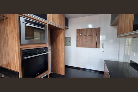 Apartamento à venda com 180m², 4 quartos e 3 vagasCozinha