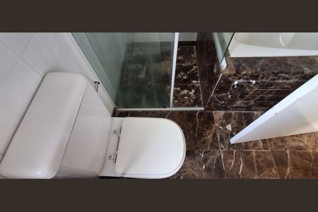 Apartamento à venda com 180m², 4 quartos e 3 vagasBanheiro Suíte 3