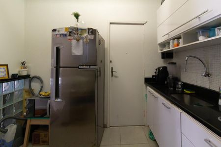 Apartamento à venda com 70m², 2 quartos e sem vaga Apartamento à venda com 70m², 2 quartos e sem vagaCozinha