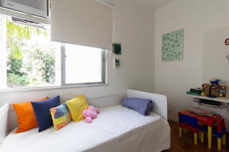 Apartamento à venda com 70m², 2 quartos e sem vaga Apartamento à venda com 70m², 2 quartos e sem vagaQuarto