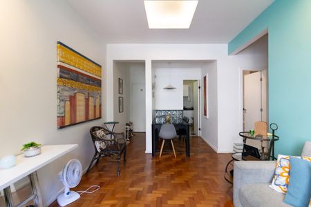 Apartamento à venda com 70m², 2 quartos e sem vaga Apartamento à venda com 70m², 2 quartos e sem vagaSala