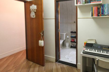 Casa para alugar com 213m², 3 quartos e 4 vagasSuíte 2