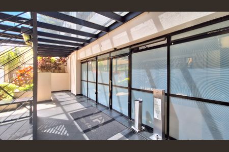 Apartamento à venda com 75m², 3 quartos e 1 vagaEntrada